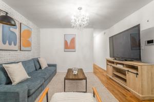 Spacious 3BR Apartment in Kips Bay - Central Manhattan Location!