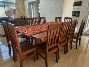 Casa Palmera Spacious with a pool and perfect for a groups
