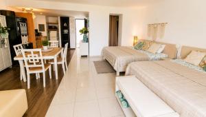 Hermoso Estudio en Town Center Playa Blanca Panama