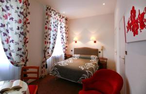 Hotels Hotel d'Etigny : Chambre Double Standard