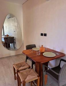 Apartamento con vista a la piscina