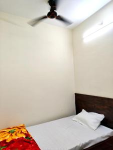 Hotel Sada Shiv Inn