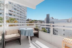 Monolocale a Las Americas con vista mare laterale