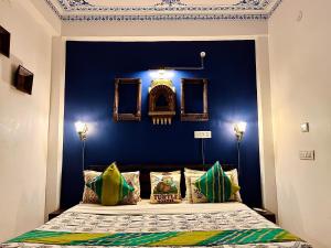 Turtle Hostel Udaipur- 10 mtr from Lake