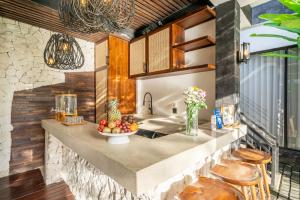 Sebelas Apartments by EVDEkimi - Modern Stay with Pool near Dining & Shops