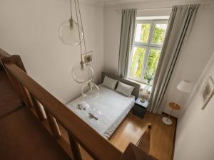 Crow Old Town Apartment - bespoke apartments
