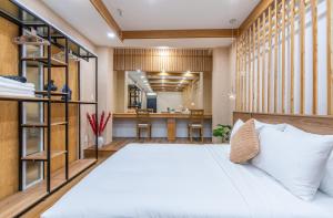 The Hidden Alley House - 5BR - District 1