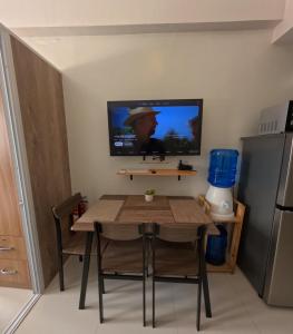 Cozy 1BR Prime World District, Near Airport, Gaisano Grand Mall, Mactan Doctors Hospital