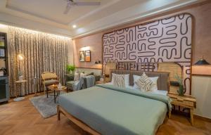 Solace Roots - Arjun Marg & Golf Course Road