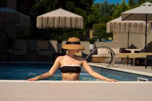 Ottelia Luxury Suites