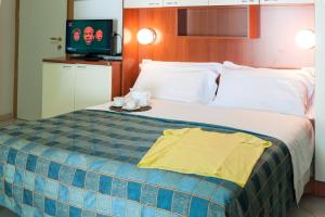 Studio (2 Adults) room in Riviera Residence