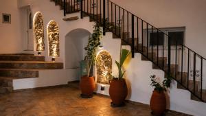 Aethra Seaview Suites