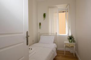 Venetian Window Apartments by CorfuEscapes