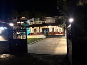 Madhava Illam - Timeless Heritage, Modern Comforts