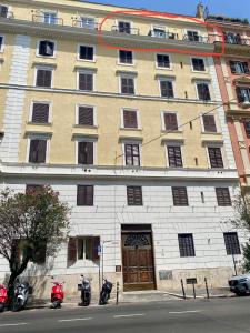 DAMEDARTE Trastevere