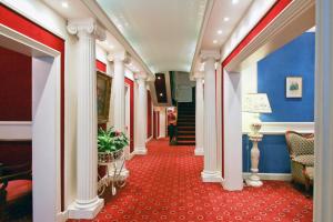 Hotels Hotel d'Etigny : photos des chambres