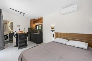 Olive Haven Nidri New Listing PROMOTION