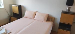 Tara Apartman
