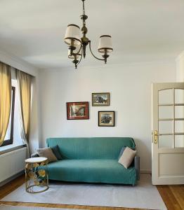 Chira Chiralina Classic Apartment