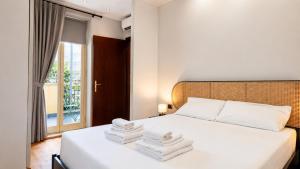 Elegantis Campo Marzio Penthouse With Terrace - Elegance near Spanish Steps Trevi and Pantheon