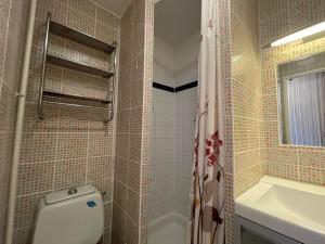 Studio avec balcon - 2 pers. - FR-1-867-24