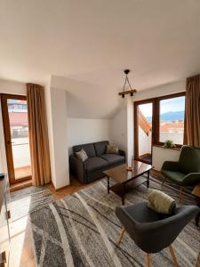 Fresh apartment with Mountain View, close to Gondola