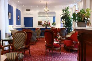 Hotels Hotel d'Etigny : photos des chambres