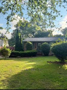 Le Pin Tordu- A Pinehurst Retreat