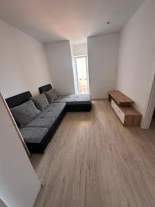 Villa M, App 4 - 6 persons direct on the seaside, 1st floor