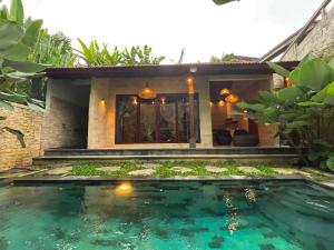 Pis Bolong Ubud Villa