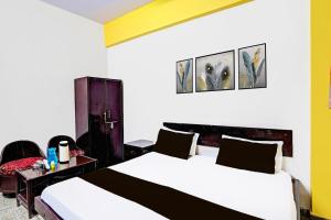 Hotel O Raj Mahal