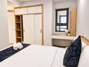 DQua Luxury 2-Bedroom Apartment Nha Trang by Hai