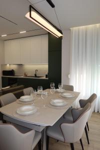 Army Apartments City Center 2