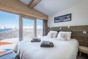 ARC 1800 double duplex de haut standing