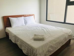 Campell hotel & apartment Vinhome Grand Park