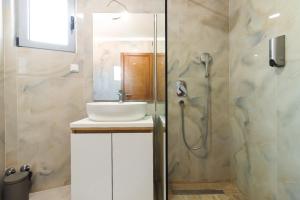 Lux Hotel M - Boutique Hotel & Restaurant