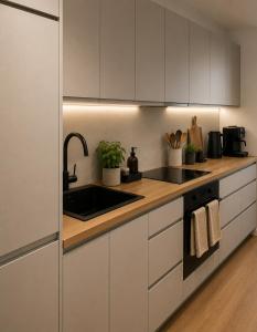Miodowy Apartament na Kopisto 8a, Nowe Miasto w Centrum Rzeszowa