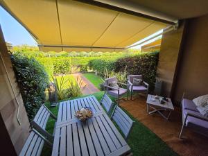 House with garden and parking space, 5 minutes from the sea