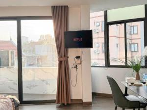 West Lake Oasis, 50m2 Apartment, 200m to West Lake