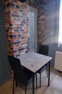Sunny Avenue Apartment
