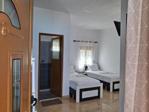 Antika Apartments