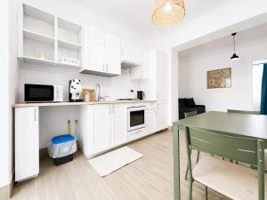 Tonnarella Rooms & Flats