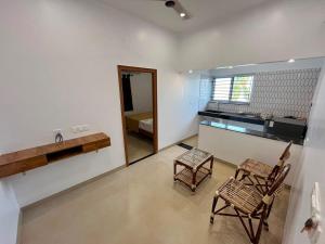 Sri Murugan Residency