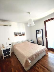 Splendid apartment just a short walk from the Lake