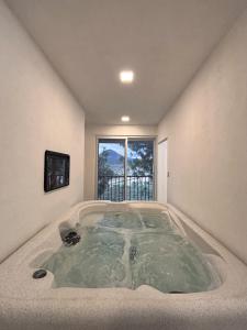 The Avo Village - Cabin with Jacuzzi near Antigua Villa 1