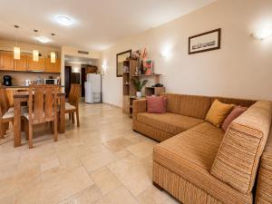 Sea View & infinity pool apartments in Kaliakria resort