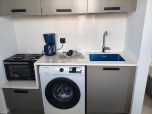 Aegina-Paradise Suites