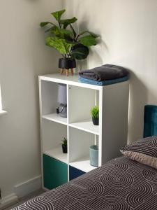 Cosy 1-Bed House on Wilton Street