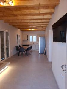 Sun & Stones Suite