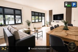 Ferienwohnung Kassel mit Ladesäule & Balkon